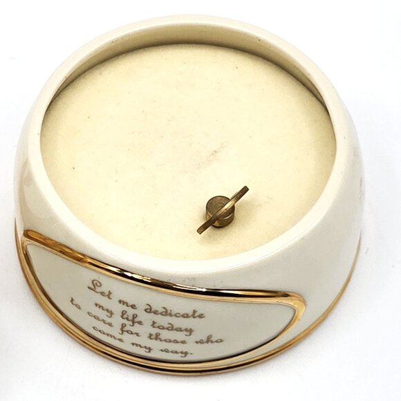 Ardleigh Heirloom Nurse Porcelain Nursing Caring Music Box Care Giving VTG 2002 - Picture 9 of 11